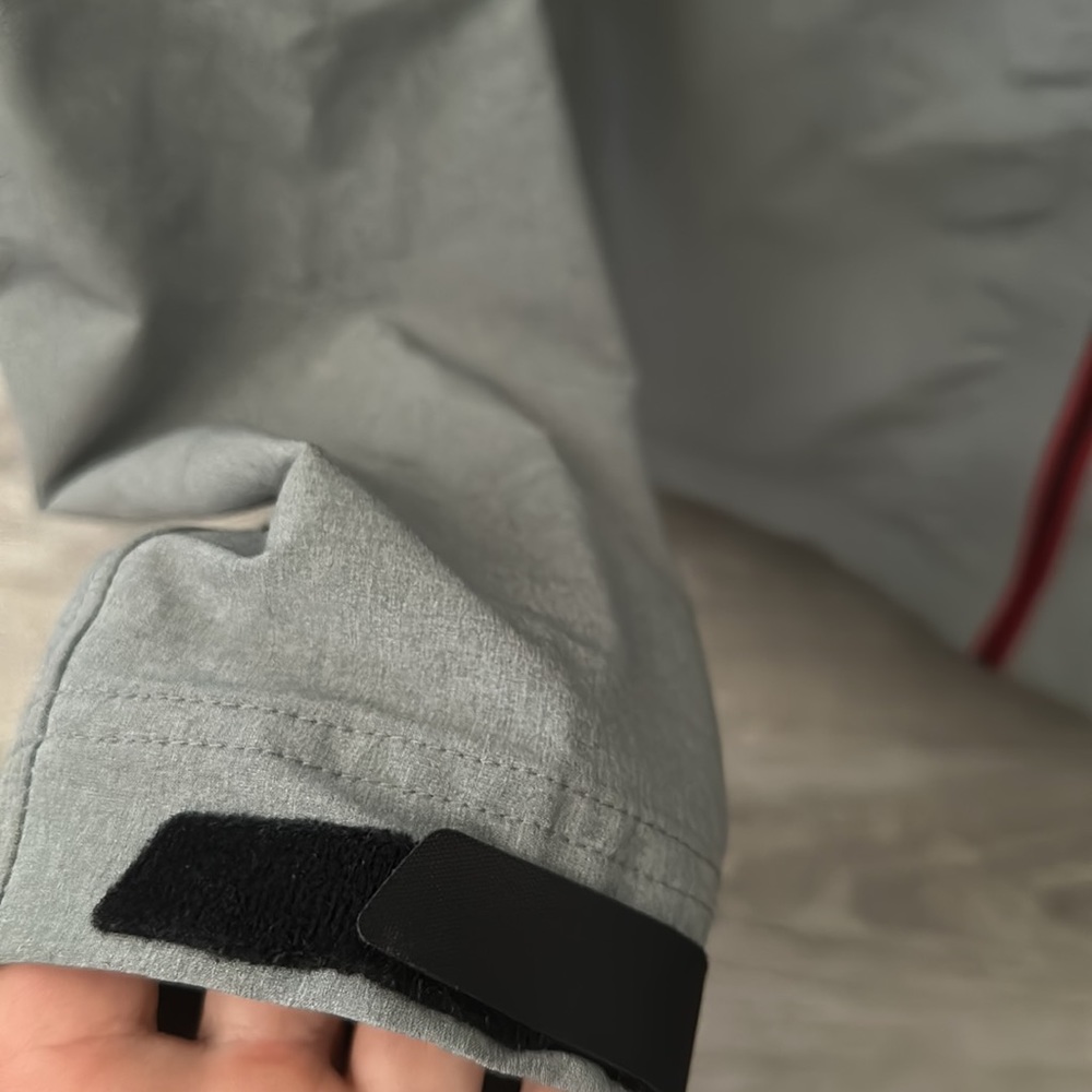 Nike Men's Windbreaker - Picture 4 of 5